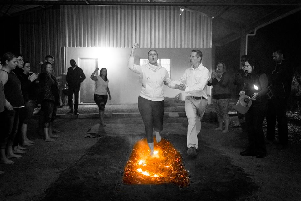 dr-steven-gullan-firewalking-6