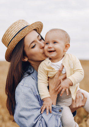 mother-playing-with-child